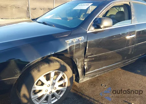 2010 Buick Lucerne Cxl из США, поврежденный, VIN 1G4HC5EM8AU101649